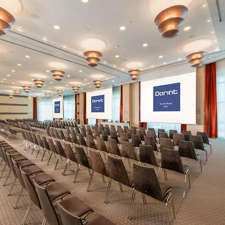 Dorint An Der Messe 4* Köln