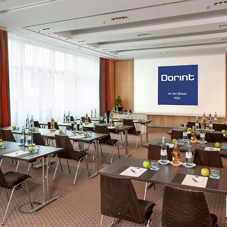 Dorint An Der Messe מלון 4*