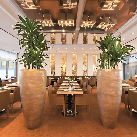 Dorint An Der Messe 4* Köln