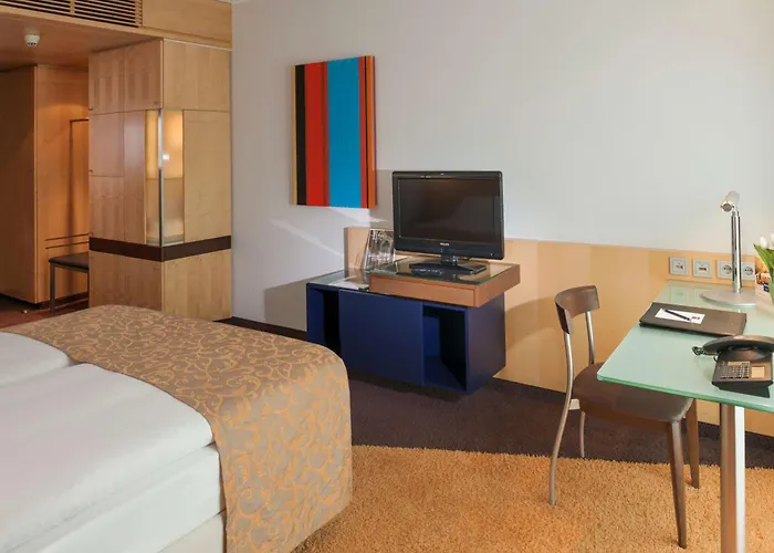 Dorint An Der Messe 4* Κολωνία