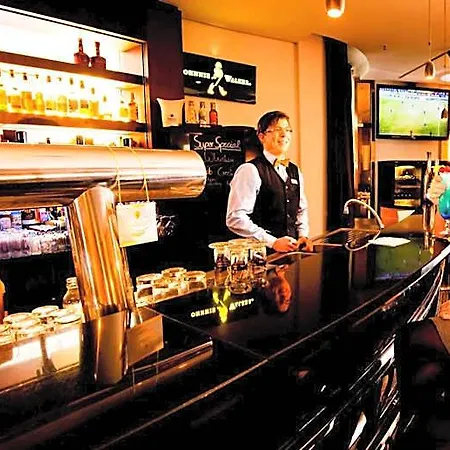 科隆梅西道瑞特酒店 酒店