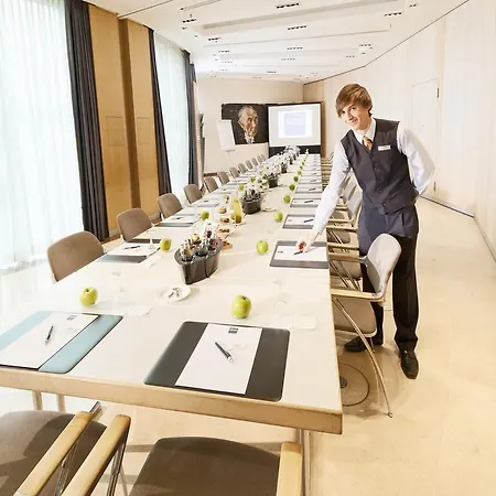 Hotel Dorint An Der Messe