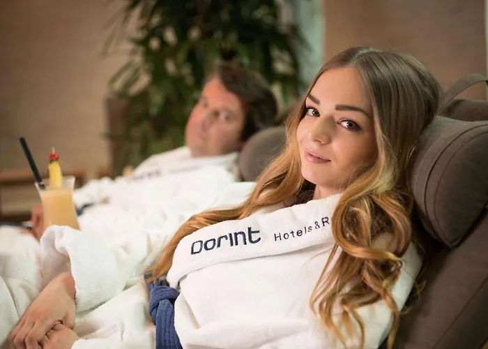 Dorint An Der Messe 4*