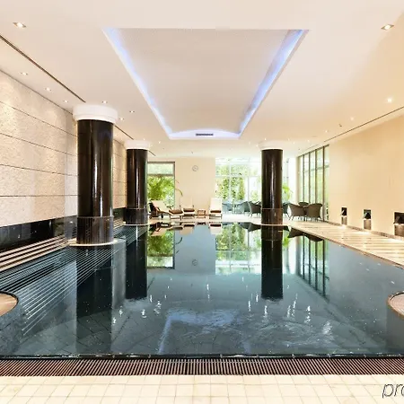 Dorint An Der Messe 4* Kolín nad Rýnem