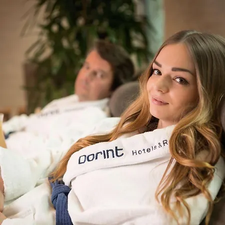 Dorint An Der Messe 4*