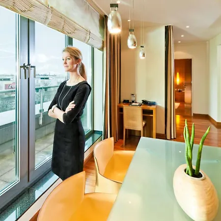 Hotel Dorint An Der Messe 4*