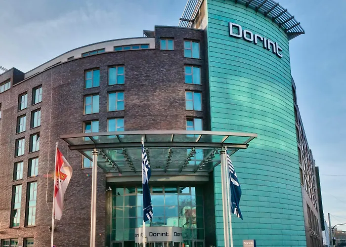 Dorint An Der Messe 4*