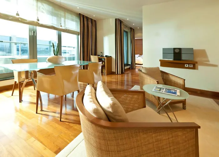 Dorint An Der Messe 4*