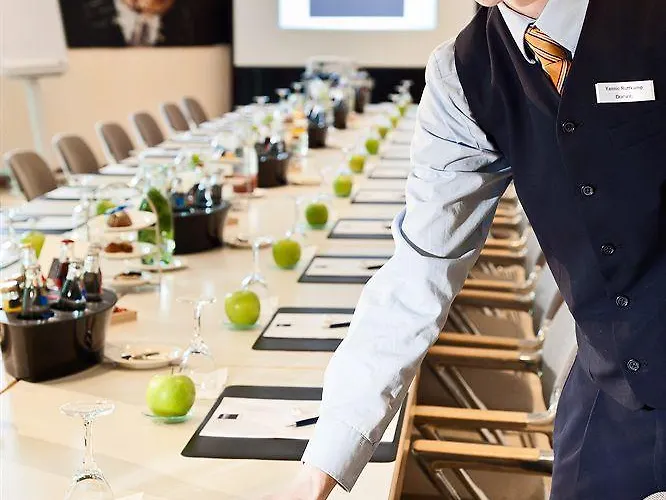 Dorint An Der Messe Hotel Cologne