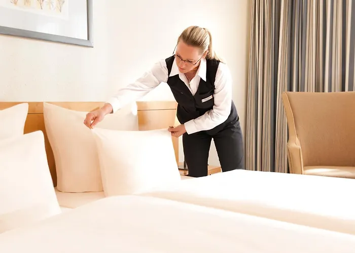 Dorint An Der Messe Hotel 4*